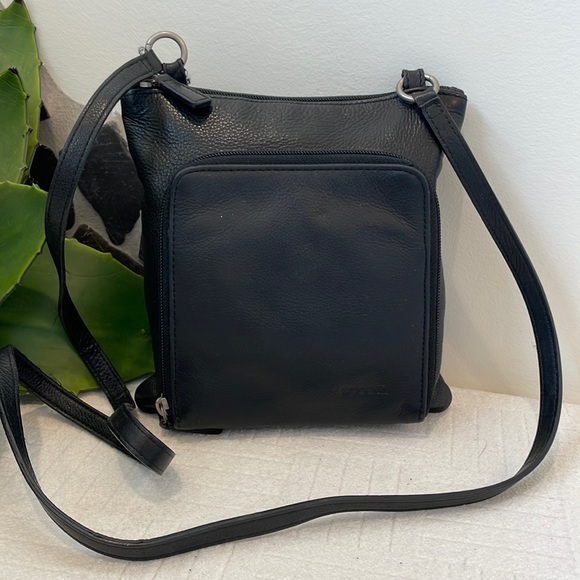 Fossil, genuine, leather, Crossbody shoulder bag, handbag, like new black - Picture 1 of 6